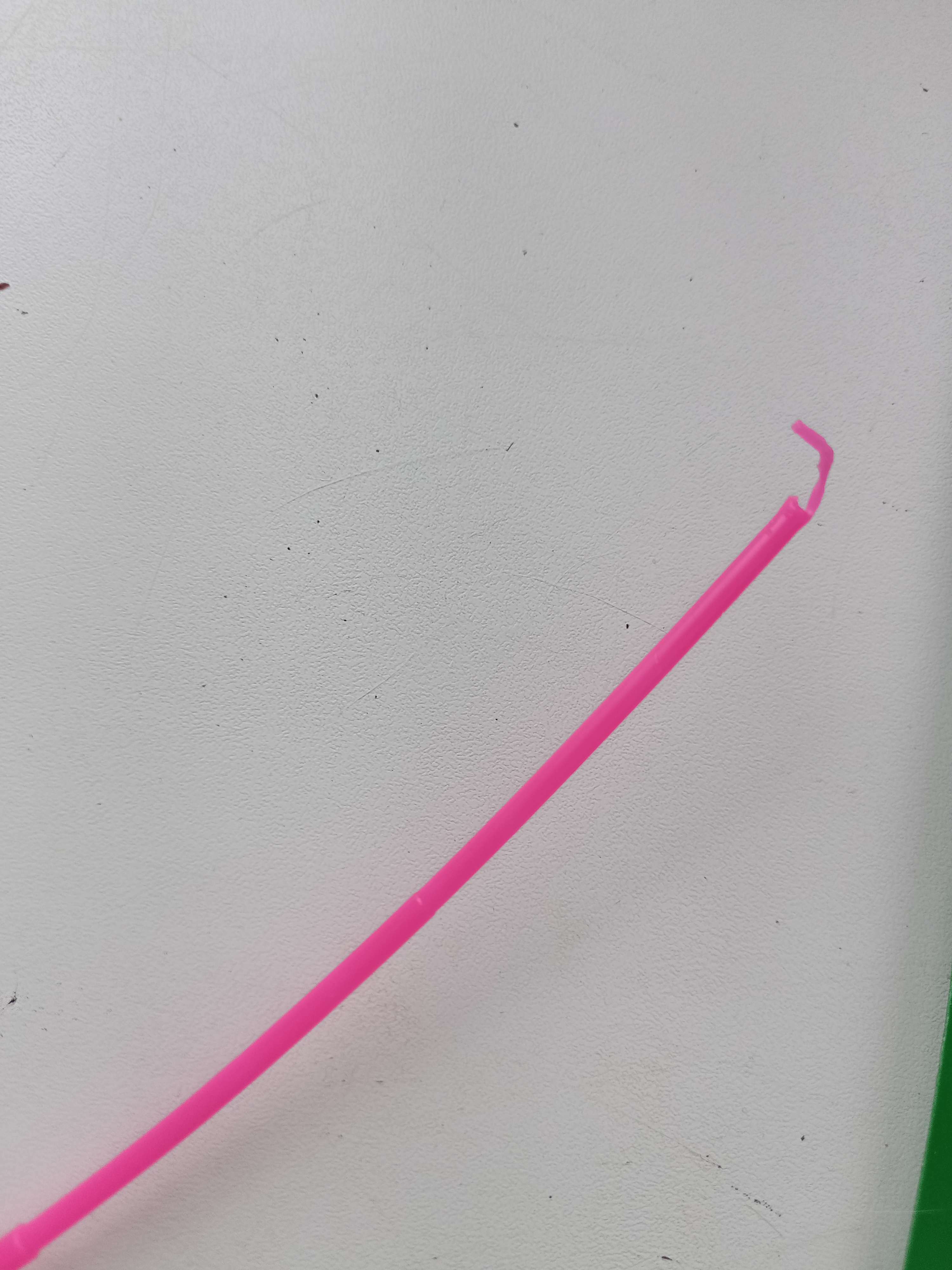 Фотография покупателя товара Дразнилка-удочка "Цветная мышка", 32 см, белая/зелёная мышь на розовой  ручке - Фото 2