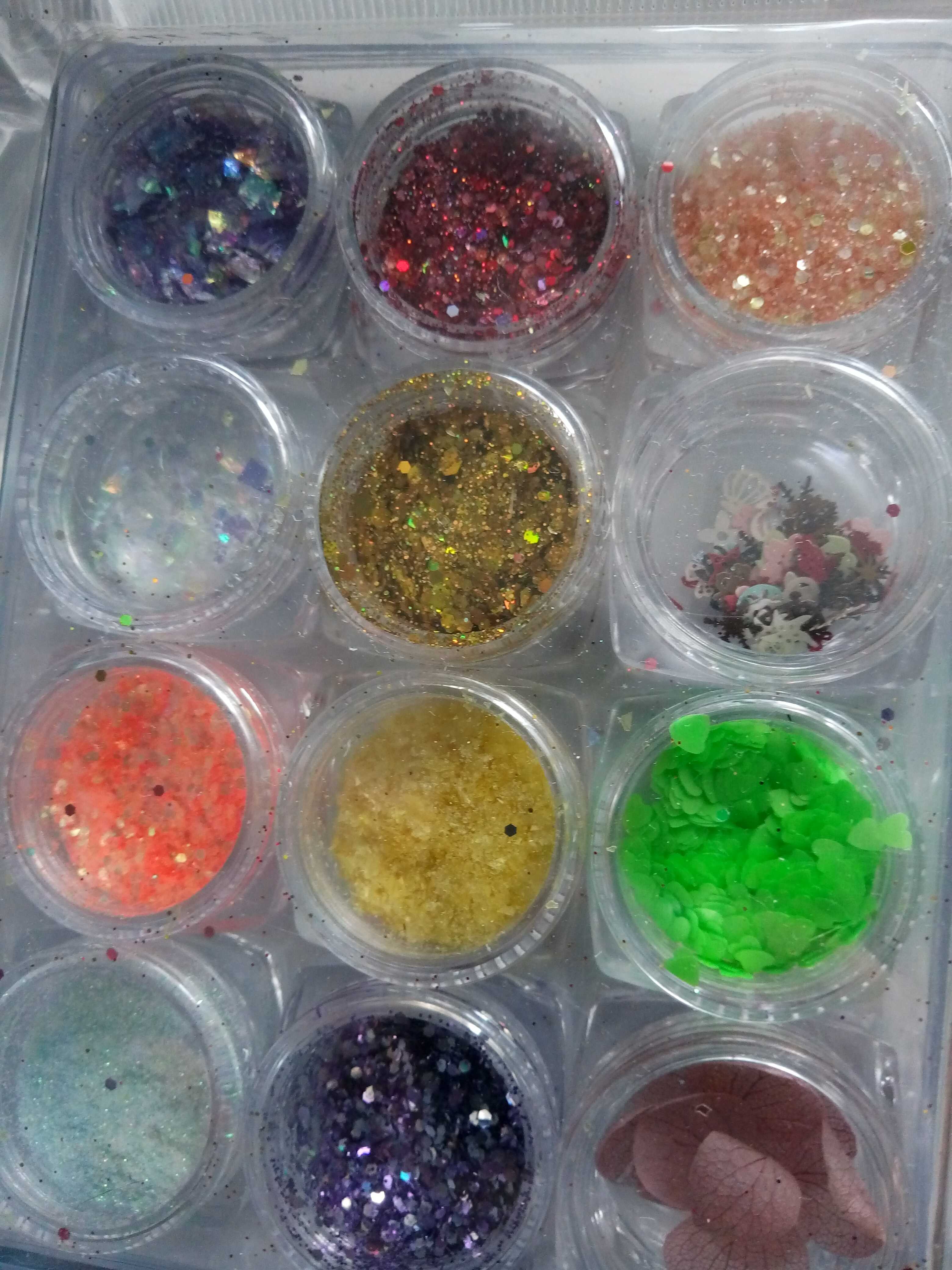 Фотография покупателя товара Ассорти для декора, в пластиковом органайзере, набор 12 баночек, разноцветные - Фото 2
