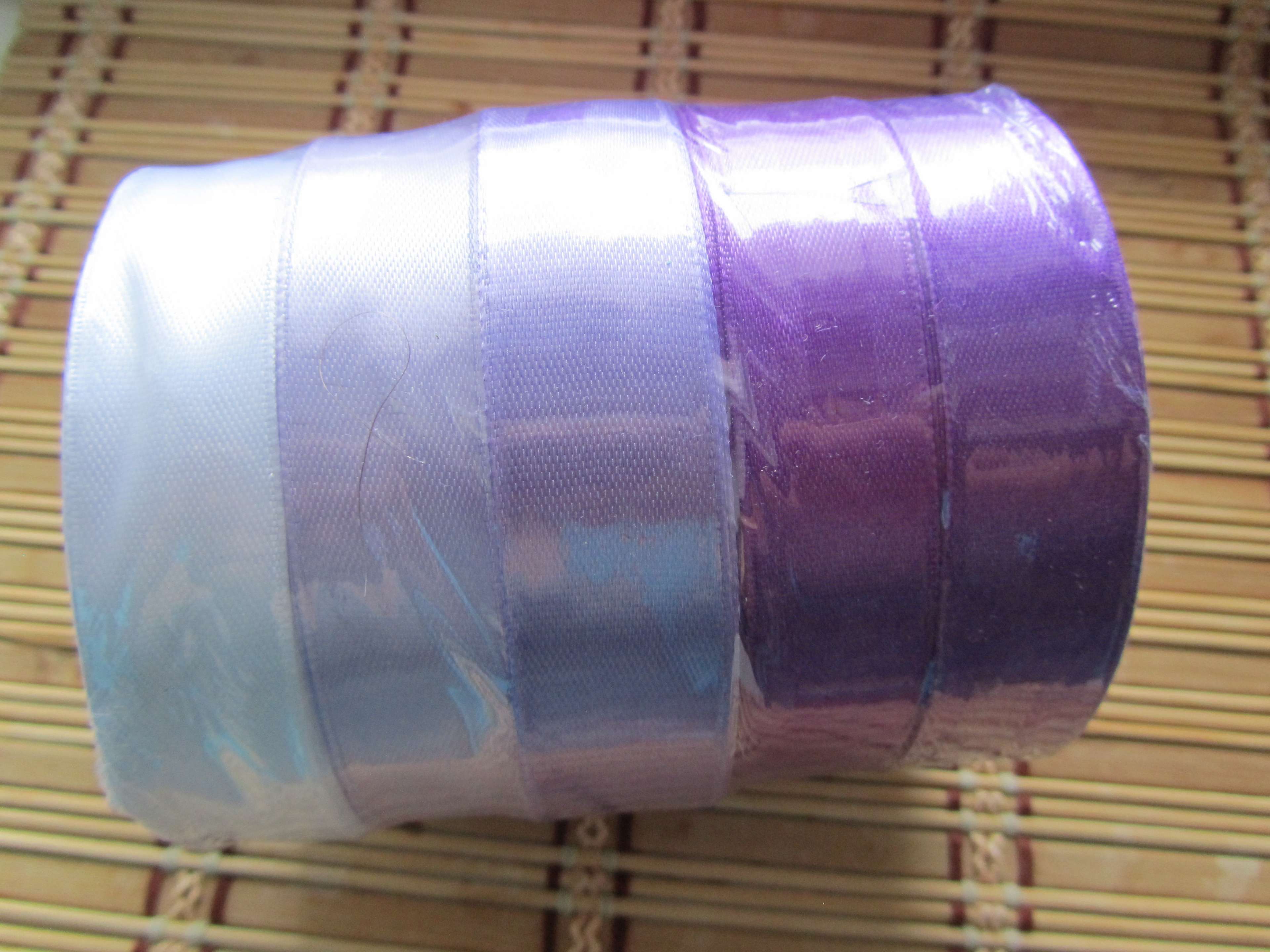 Фотография покупателя товара Набор атласных лент, 5 шт, размер 1 ленты: 10 мм × 23 ± 1 м, цвет фиолетовый спектр - Фото 12