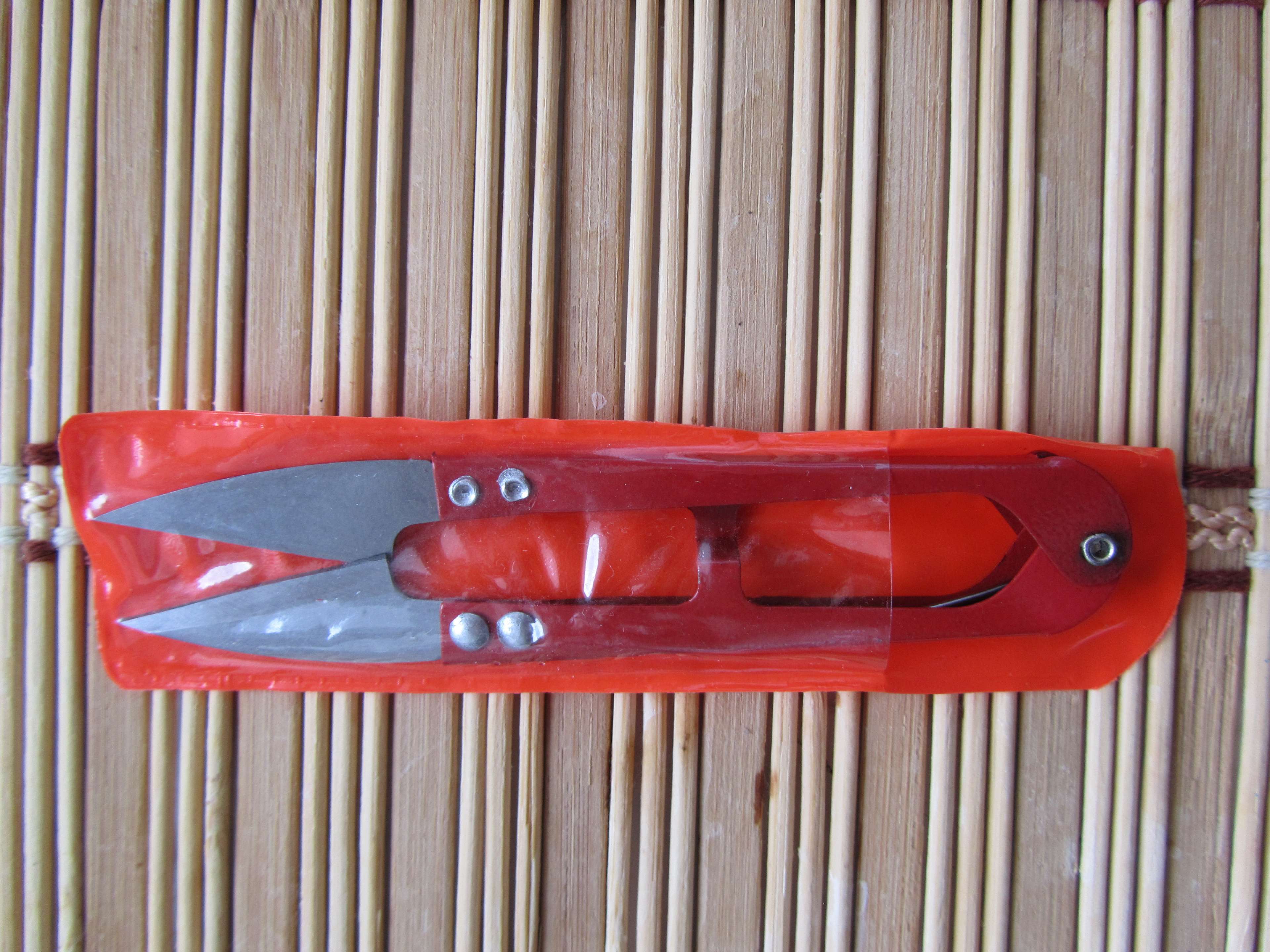 Фотография покупателя товара Ножницы для обрезки ниток, 10,5 см, цвет МИКС - Фото 10