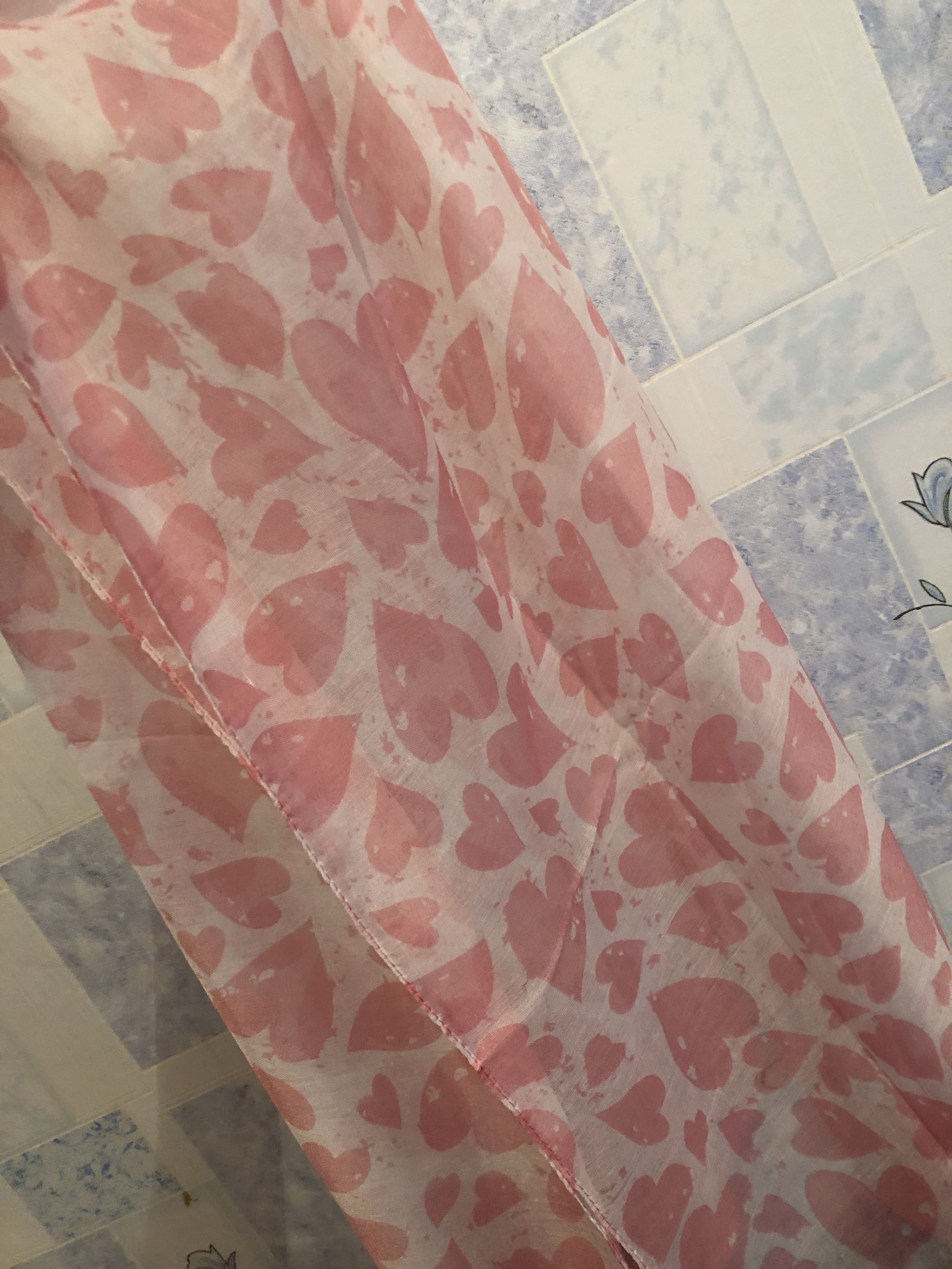 Фотография покупателя товара Палантин Этель "Сердце", размер 60 х 180 см, цвет розовый, вискоза - Фото 1