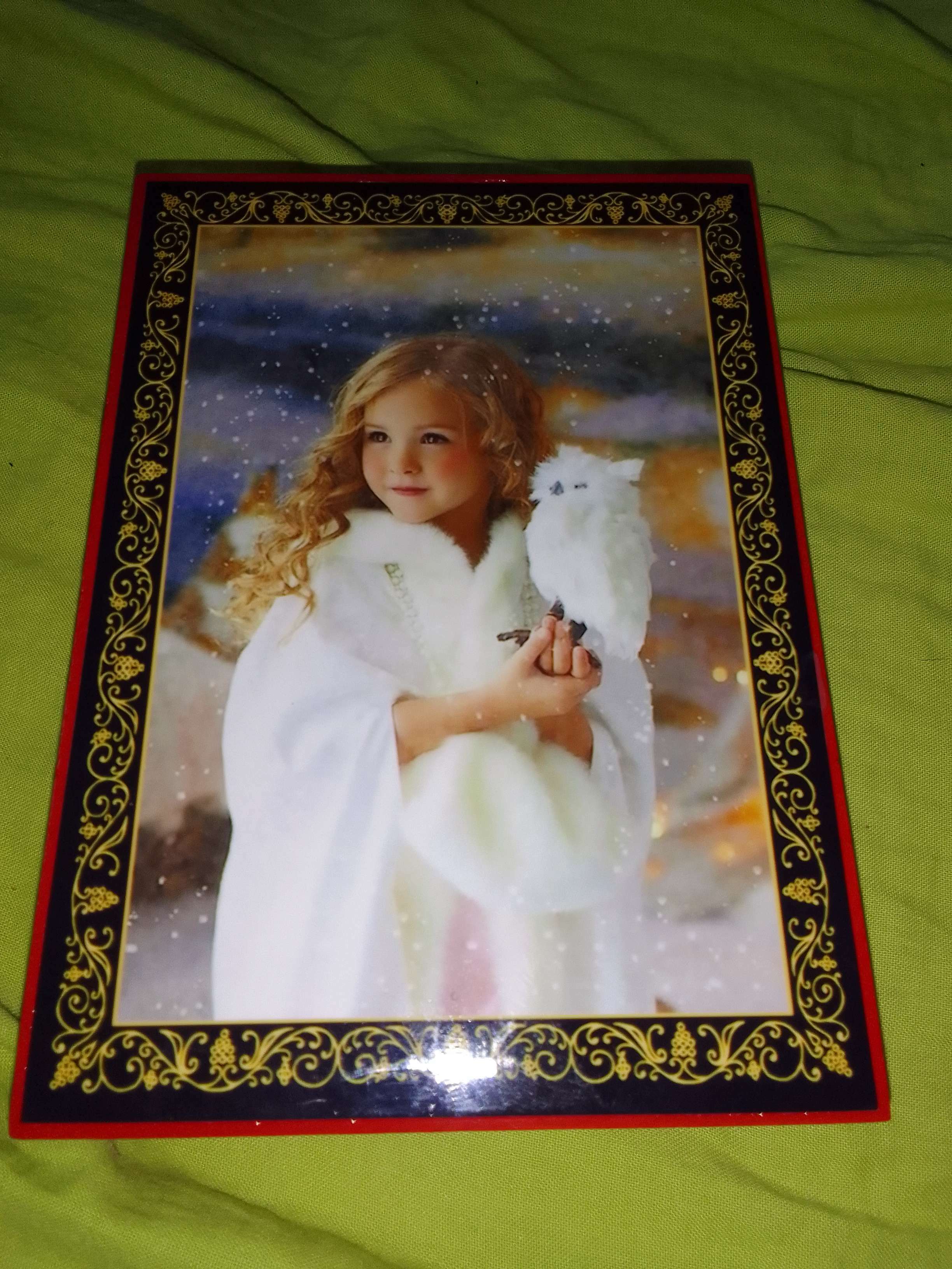 Фотография покупателя товара Шкатулка «Девочка с совой», красная, 10×14 см, лаковая миниатюра - Фото 1