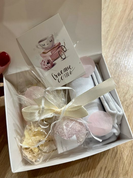 Фотография покупателя товара Коробка подарочная сборная, упаковка, «Girl», 12×10×5 см - Фото 1