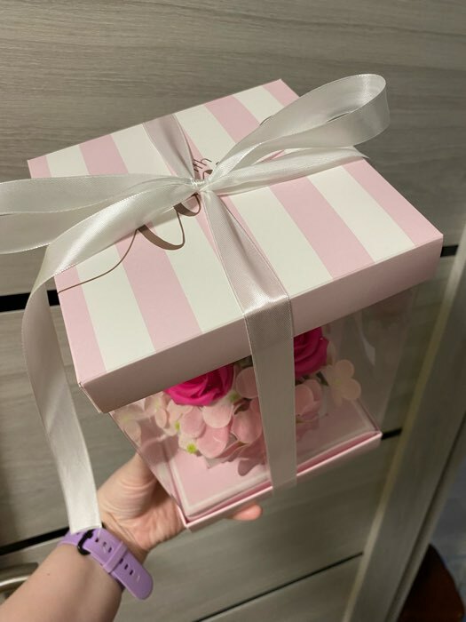 Фотография покупателя товара Коробка подарочная для цветов с вазой и PVC окнами складная, упаковка, «With love», 16 х 23 х 16 см - Фото 2