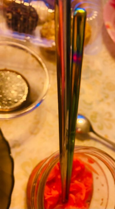 Фотография покупателя товара Палочки для суши Bacchette, длина 21 см, цвет хамелеон - Фото 6