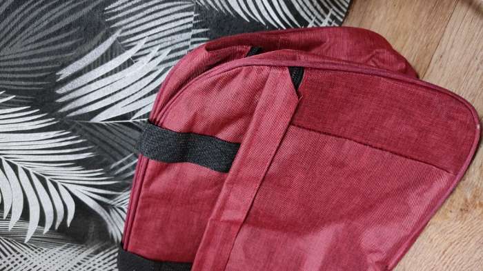 Фотография покупателя товара Сумка дорожная на молнии, наружный карман, длинный ремень, цвет бордовый - Фото 2