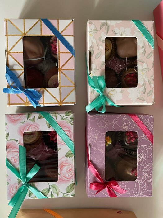 Фотография покупателя товара Коробка кондитерская, упаковка, «Нежность», 10 х 8 х 3.5 см - Фото 1