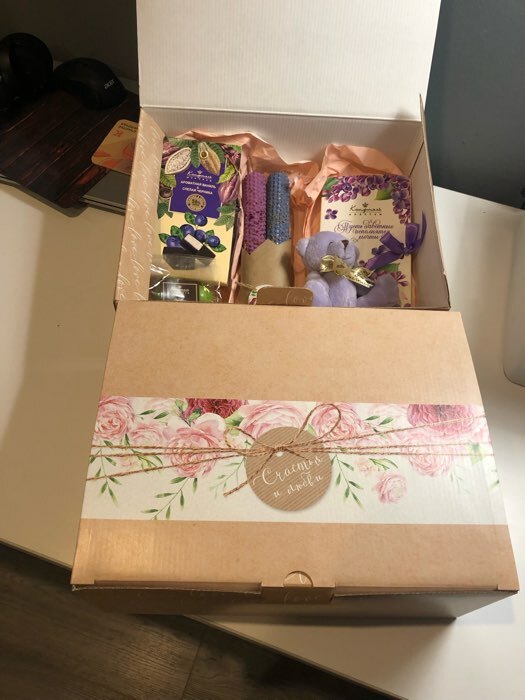 Фотография покупателя товара Коробка‒пенал, упаковка подарочная, «Счастья и любви», 30 х 23 х 12 см - Фото 1