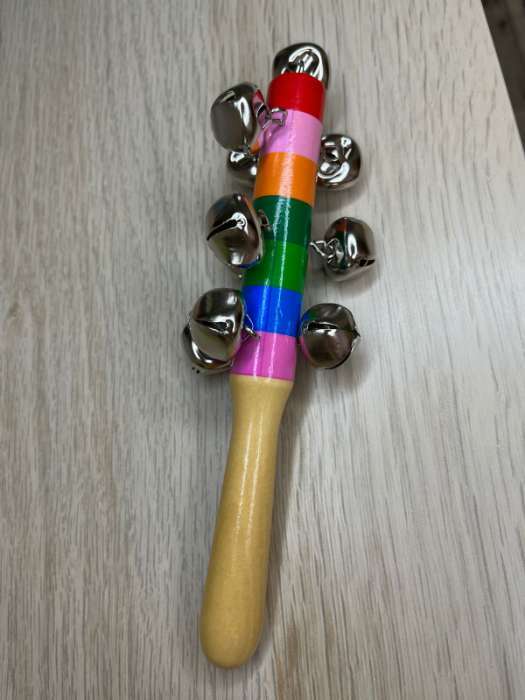 Фотография покупателя товара Деревянная музыкальная игрушка «Бубенцы радуга» 18 см - Фото 2