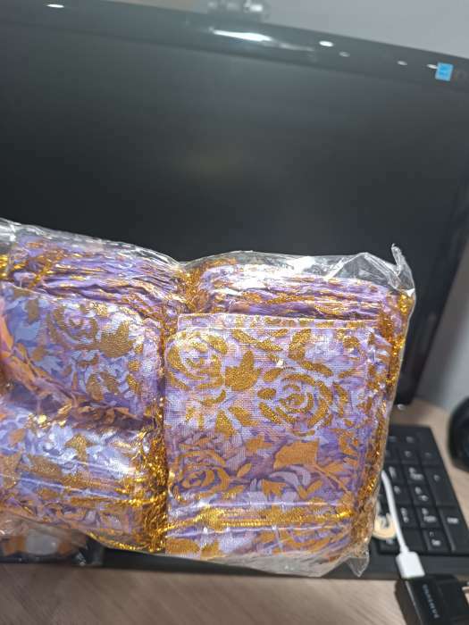 Фотография покупателя товара Мешочек подарочный «Розы золотистые», 7×9 см, фиолетовый - Фото 1