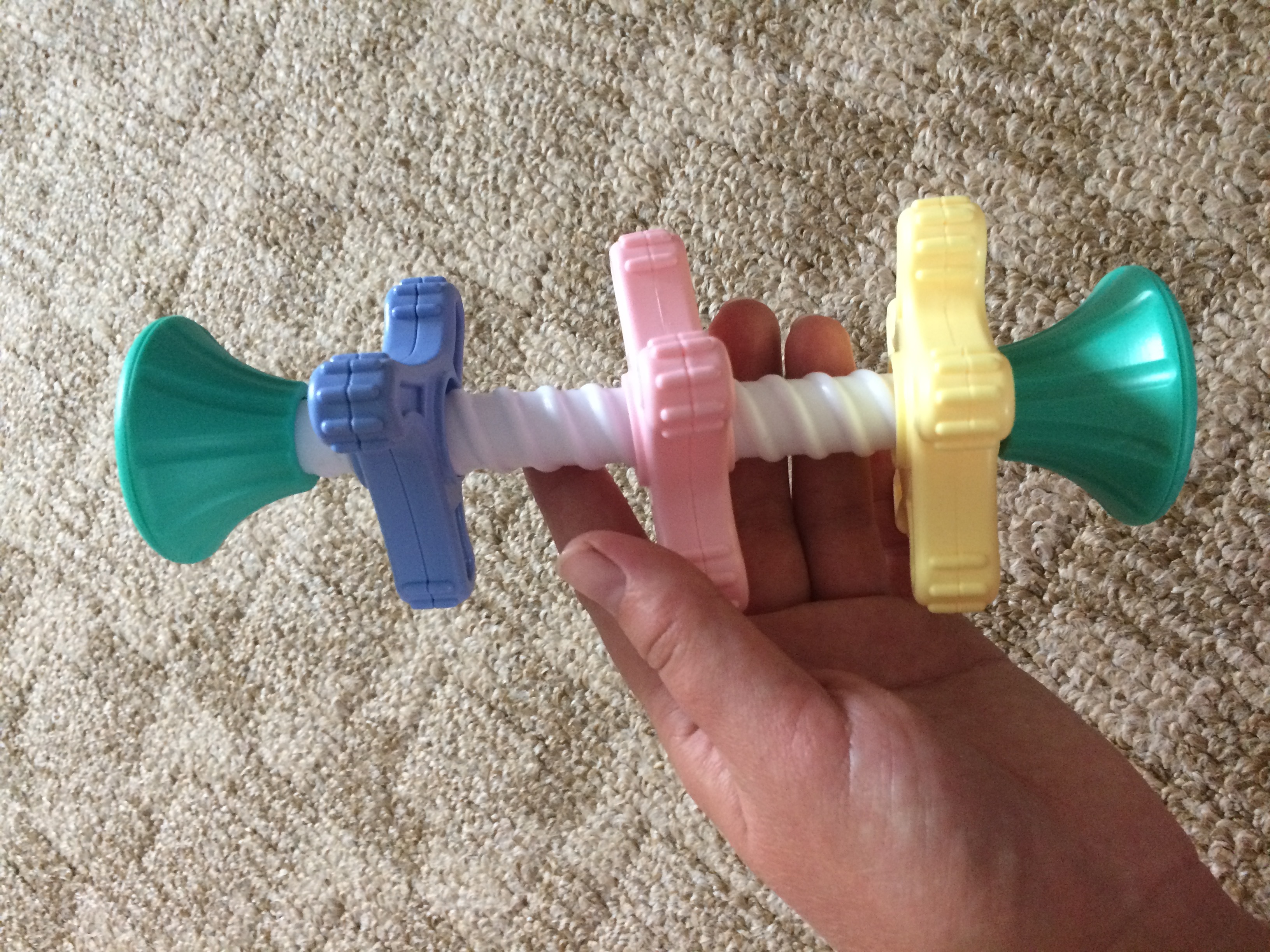 Фотография покупателя товара Развивающая игрушка пирамидка «Закрути меня» с шестеренками, погремушка, Крошка Я