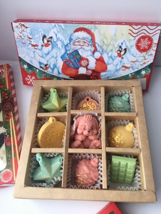 Фотография покупателя товара Коробка для 9 конфет 13.8×13.8×3.8 см - Фото 34