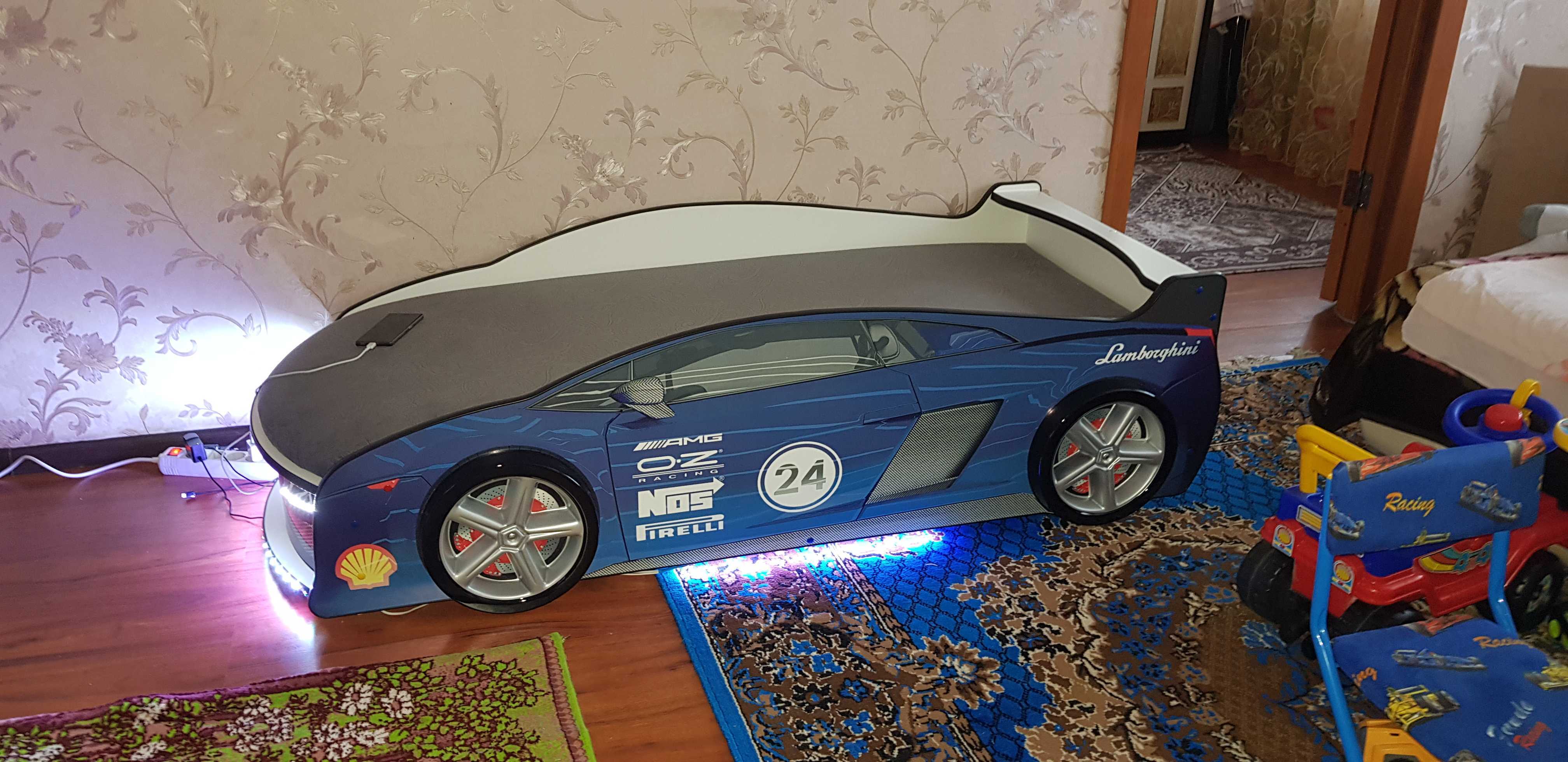Фотография покупателя товара Кровать машина «Ламба синяя», матрас, подсветка дна и фар, пластиковые колёса, 2 шт - Фото 29