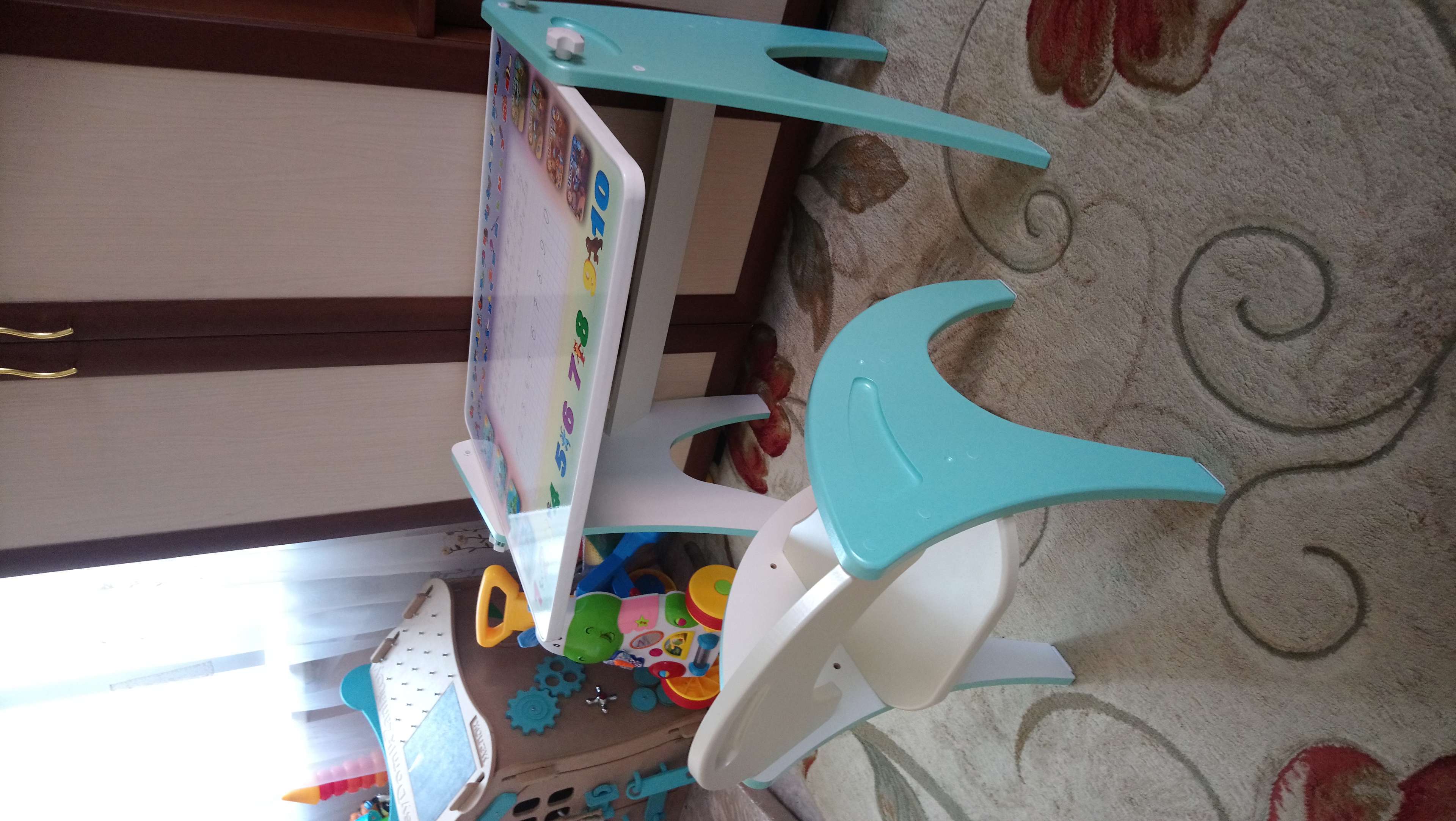 Фотография покупателя товара Комплект детской мебели «Буквы-цифры»: парта-мольберт, стульчик, цвет бирюзовый жемчуг