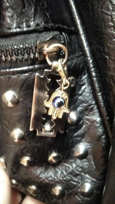 Фотография покупателя товара Шарм "Оберег" рука Хамса, цвет синий в золоте - Фото 2