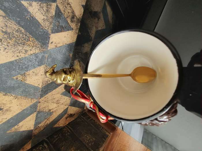 Фотография покупателя товара Ложка чайная из нержавеющей стали Magistro «Блинк», длина 14,5 см, на подвесе, цвет золотой