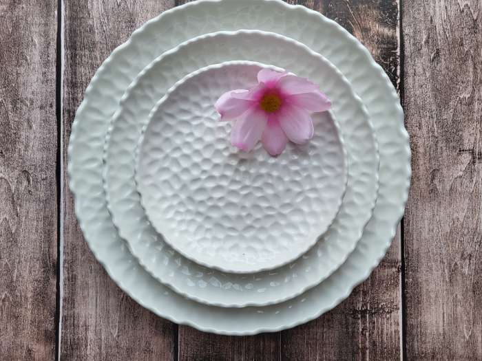 Фотография покупателя товара Тарелка керамическая обеденная «Воздушность», d=25,5 см, цвет белый