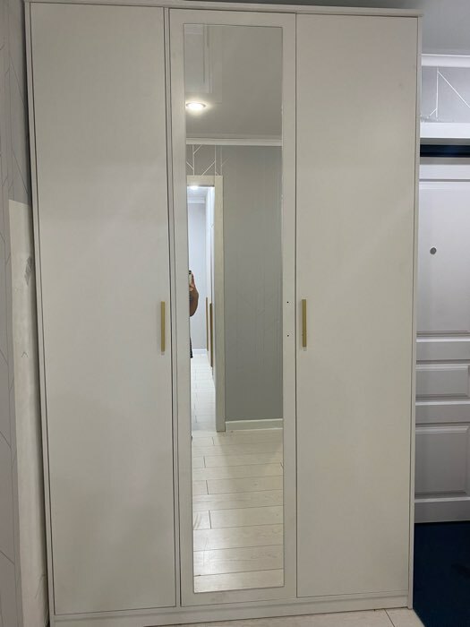 Фотография покупателя товара Шкаф прямой трёхстворчатый «Орион», с зеркалом, 1413×450×2300 мм, цвет белый - Фото 11