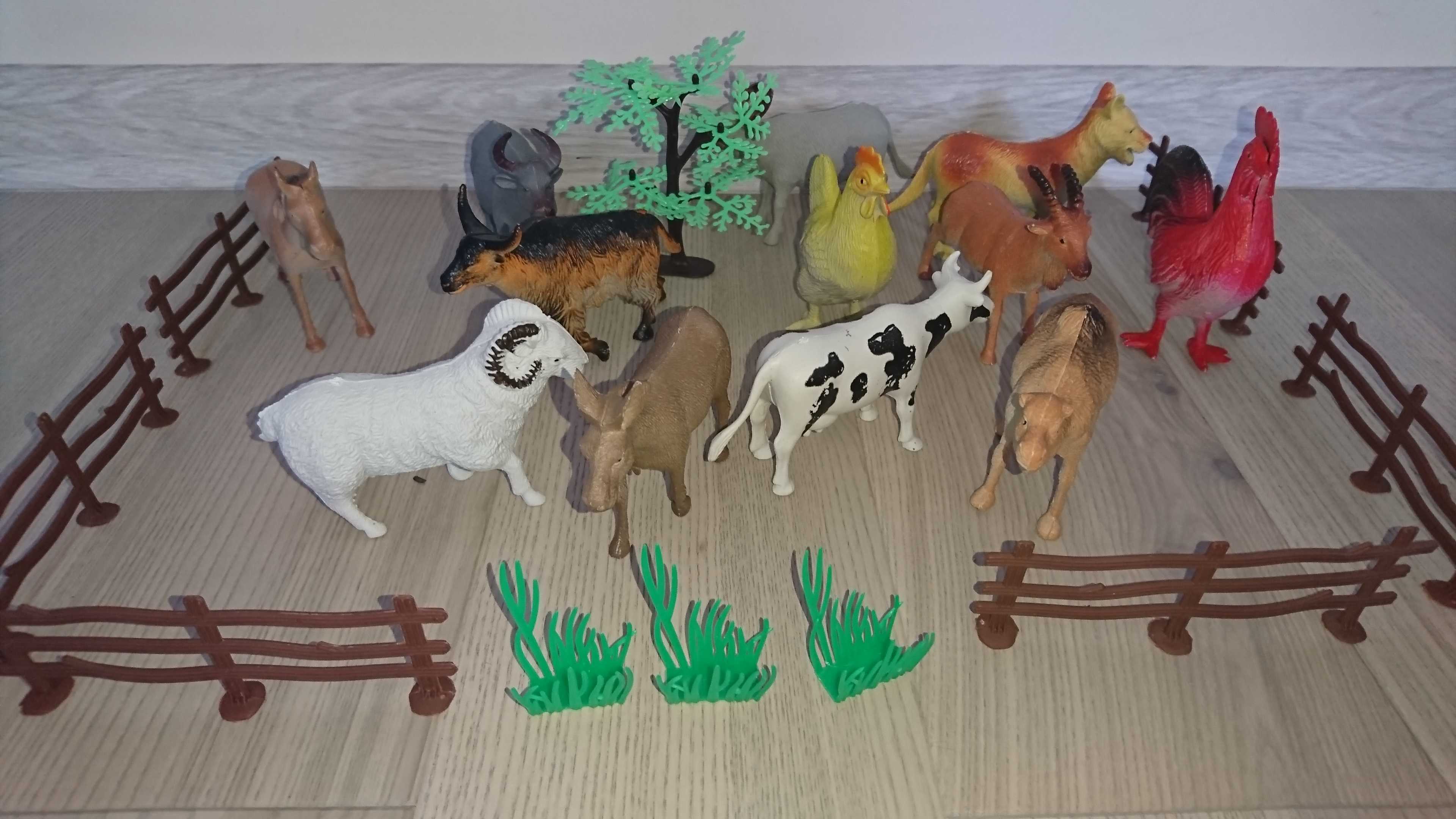 Фотография покупателя товара Набор животных «Моя ферма», 12 фигурок, с аксессуарами - Фото 1