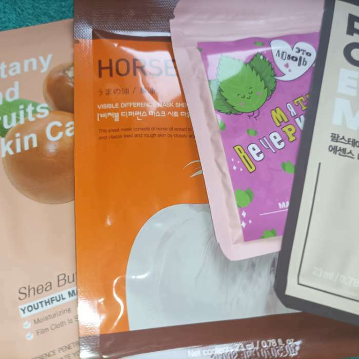 Фотография покупателя товара Тканевая маска для лица с лошадиным жиром FarmStay Visible Difference Horse, 23 мл