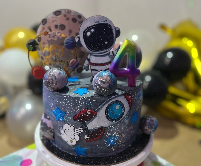 Фотография покупателя товара Свеча в торт «Белый мрамор», цифра 5, 5.5 см - Фото 65