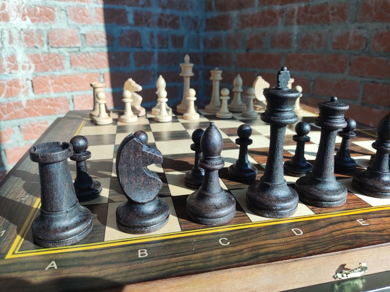 Фотография покупателя товара Шахматы турнирные 50 х 50 см, утяжеленные, король h-10.5 см, пешка h-5.2 см - Фото 2