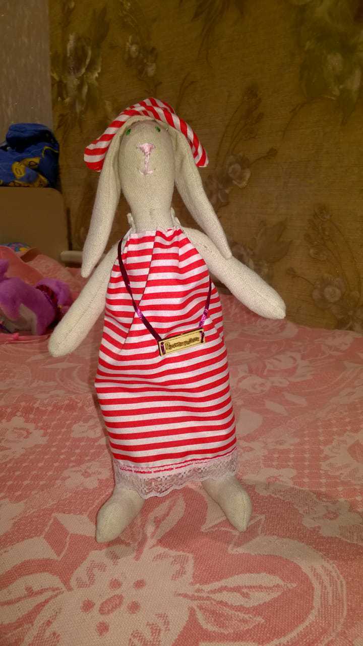 Фотография покупателя товара Мягкая игрушка Зайка «Мелани», набор для шитья, 17 × 26 см - Фото 3
