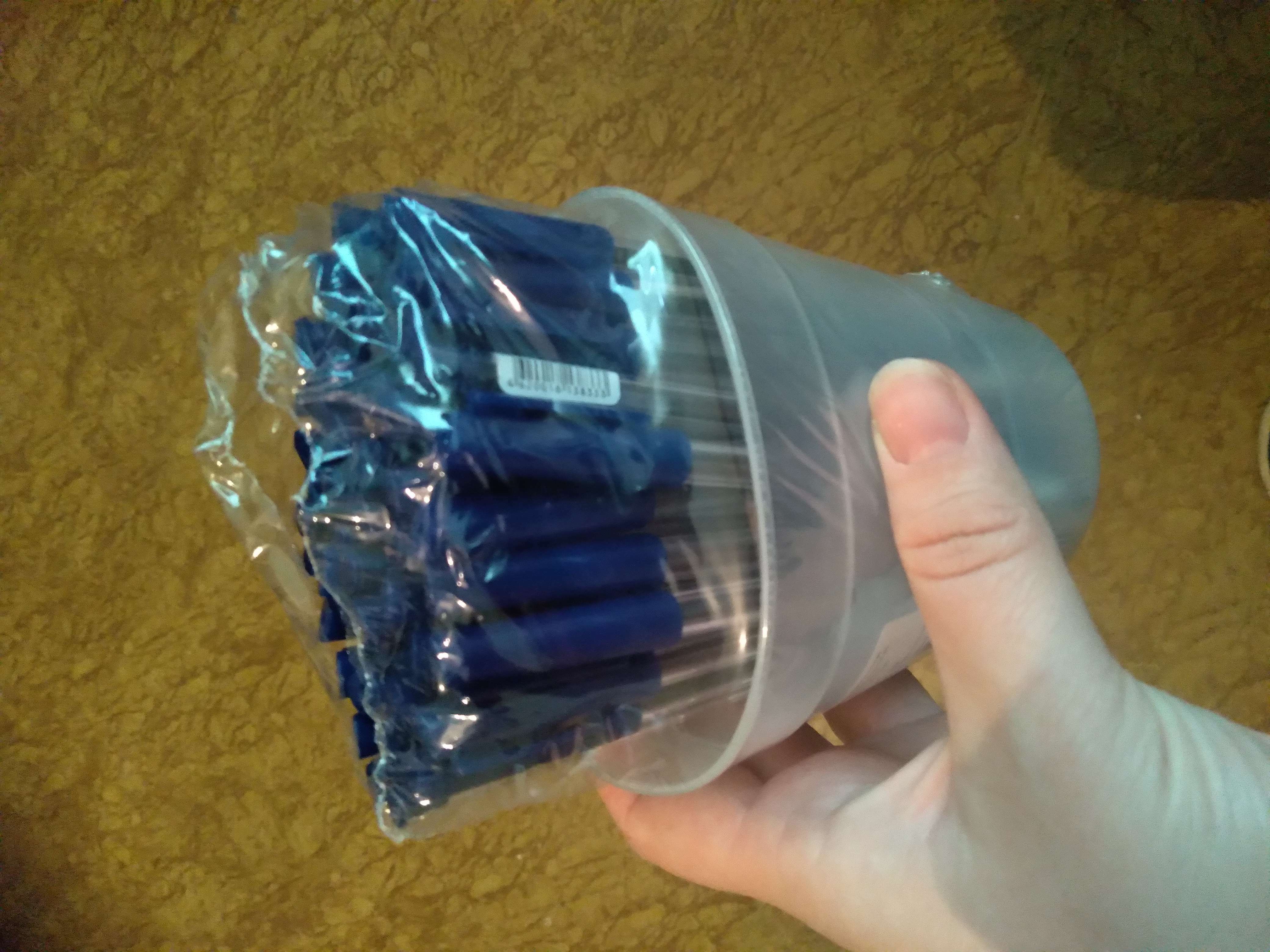 Фотография покупателя товара Ручка шариковая "Стамм", узел 0.7 мм, тонкое письмо, одноразовая, чернила синие - Фото 1