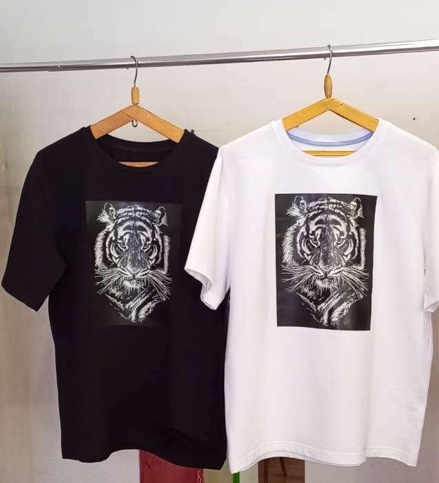 Фотография покупателя товара Термонаклейка «Тигр акварельный», 19.4×18.9 см - Фото 5