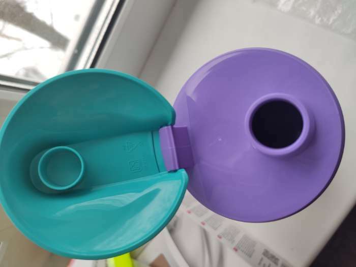 Фотография покупателя товара Бутылочка детская с декором и петлей, 400мл, цвет голубой - Фото 1