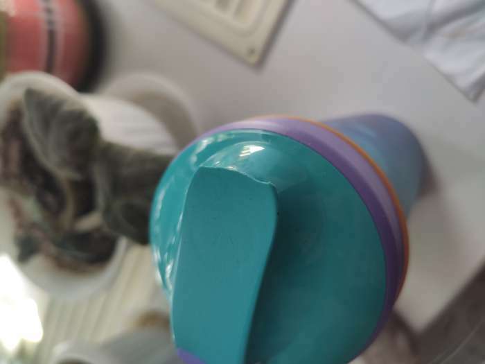 Фотография покупателя товара Бутылочка детская с декором и петлей, 400мл, цвет голубой - Фото 3
