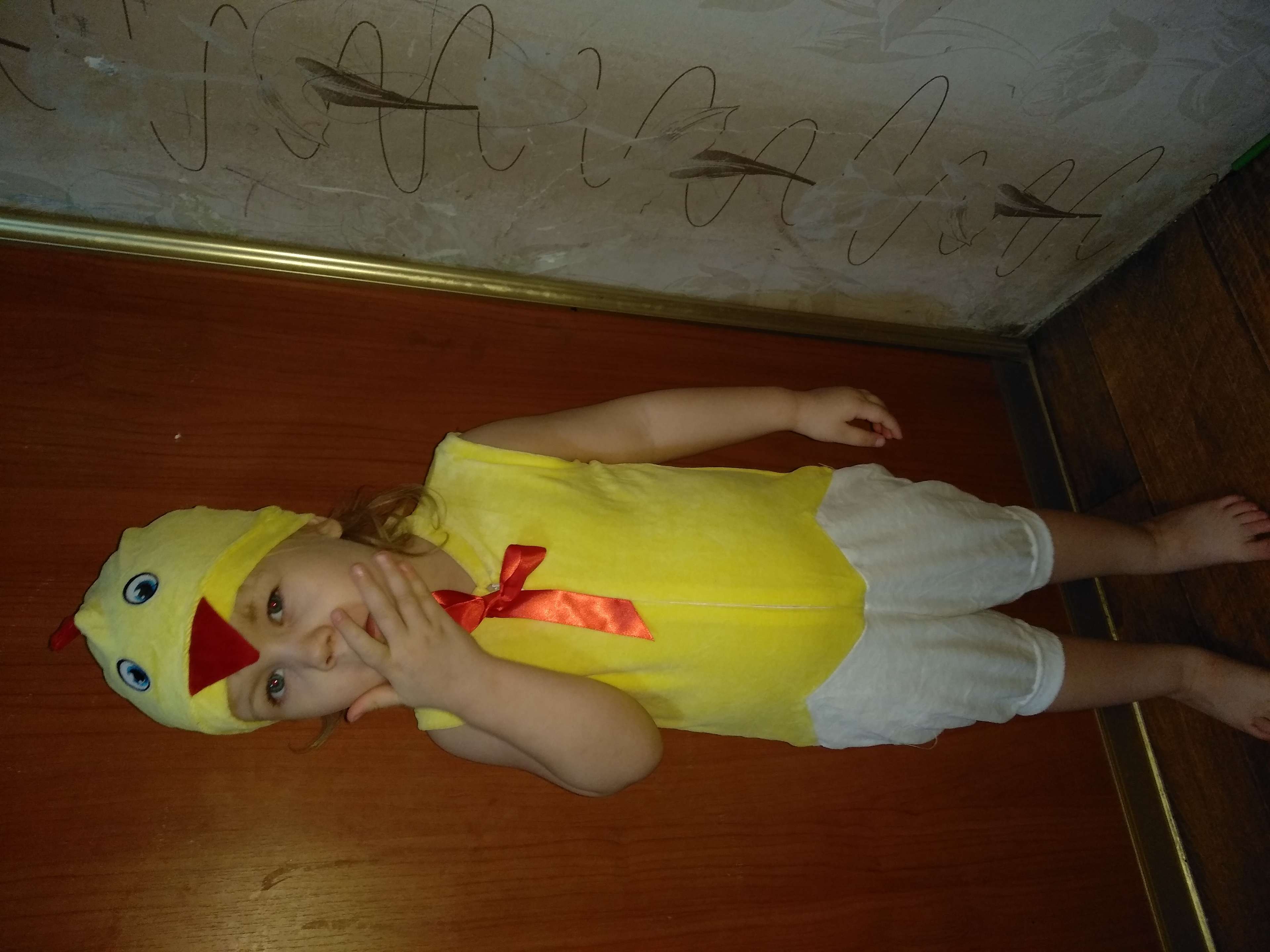 Фотография покупателя товара Карнавальный костюм "Цыплёнок в скорлупе", велюр, комбинезон, шапка, 1,5-3 года, рост 98 см - Фото 1