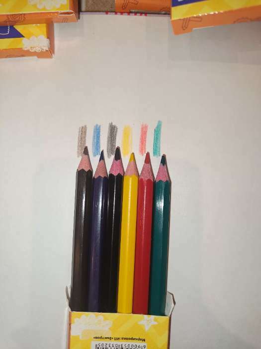 Фотография покупателя товара Карандаши 6 цветов Calligrata, ЭКОНОМ, заточенные, шестигранные, пластиковые, картонная упаковка, европодвес