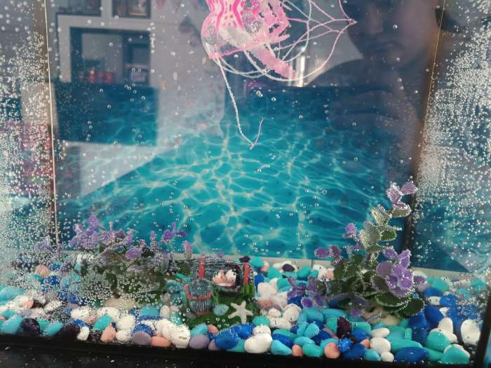 Фотография покупателя товара Декор для аквариума "Медуза" силиконовая, флуоресцентная, 5 х 5 х 15 см, розовая - Фото 1