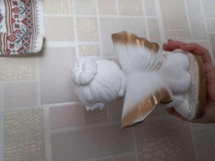 Фотография покупателя товара Фигура "Эльфина сидит" бело-золотая, 12х15х19см