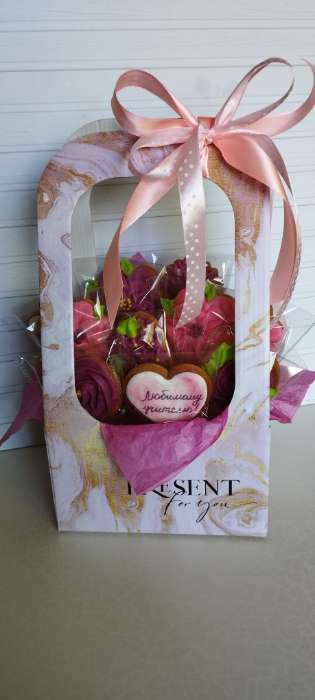 Фотография покупателя товара Коробка-переноска для цветов «Мрамор», 17 × 12 × 32 см - Фото 1