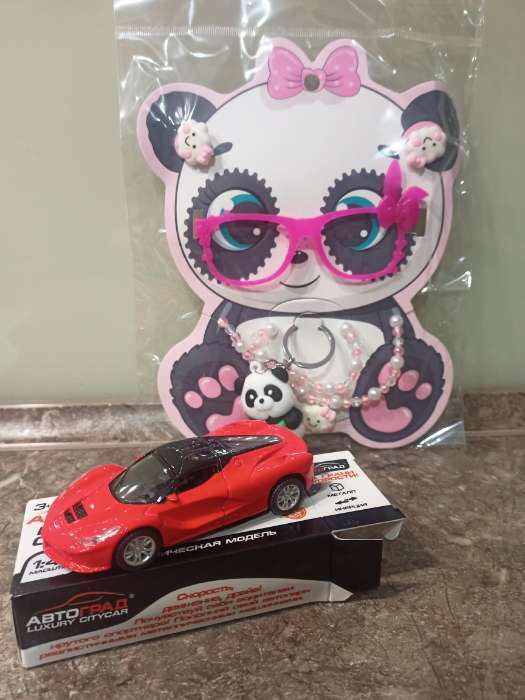 Фотография покупателя товара Набор детский "Выбражулька" 6 предметов: 2 резинки, очки, кулон, браслет, брелок, панда, цвет розово-белый - Фото 1
