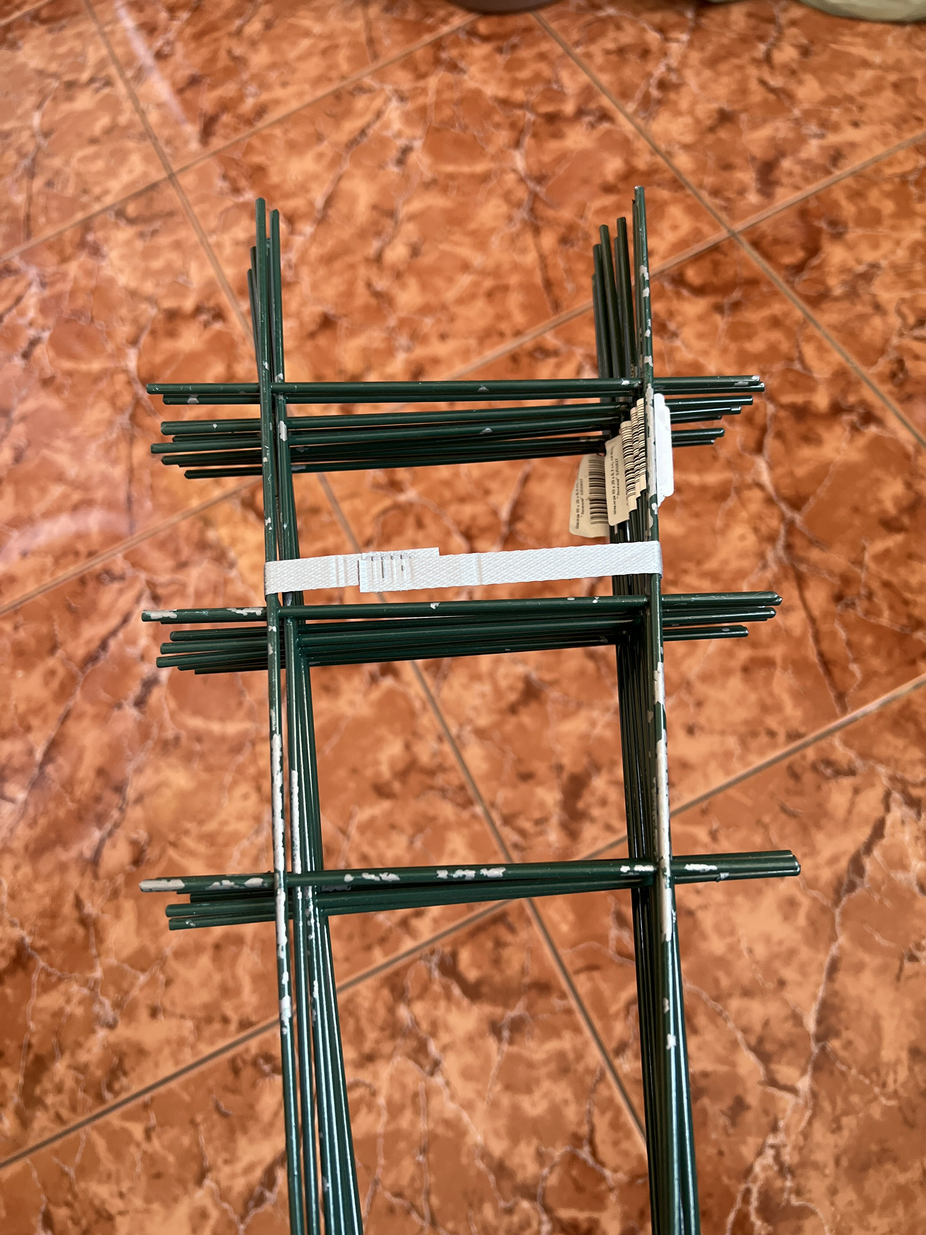Фотография покупателя товара Шпалера, 40 × 20 × 0.3 см, металл, зелёная, «Лесенка» - Фото 1