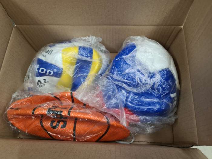 Фотография покупателя товара Мяч футбольный ONLYTOP «Россия», PVC, машинная сшивка, 32 панели, р. 5 - Фото 4