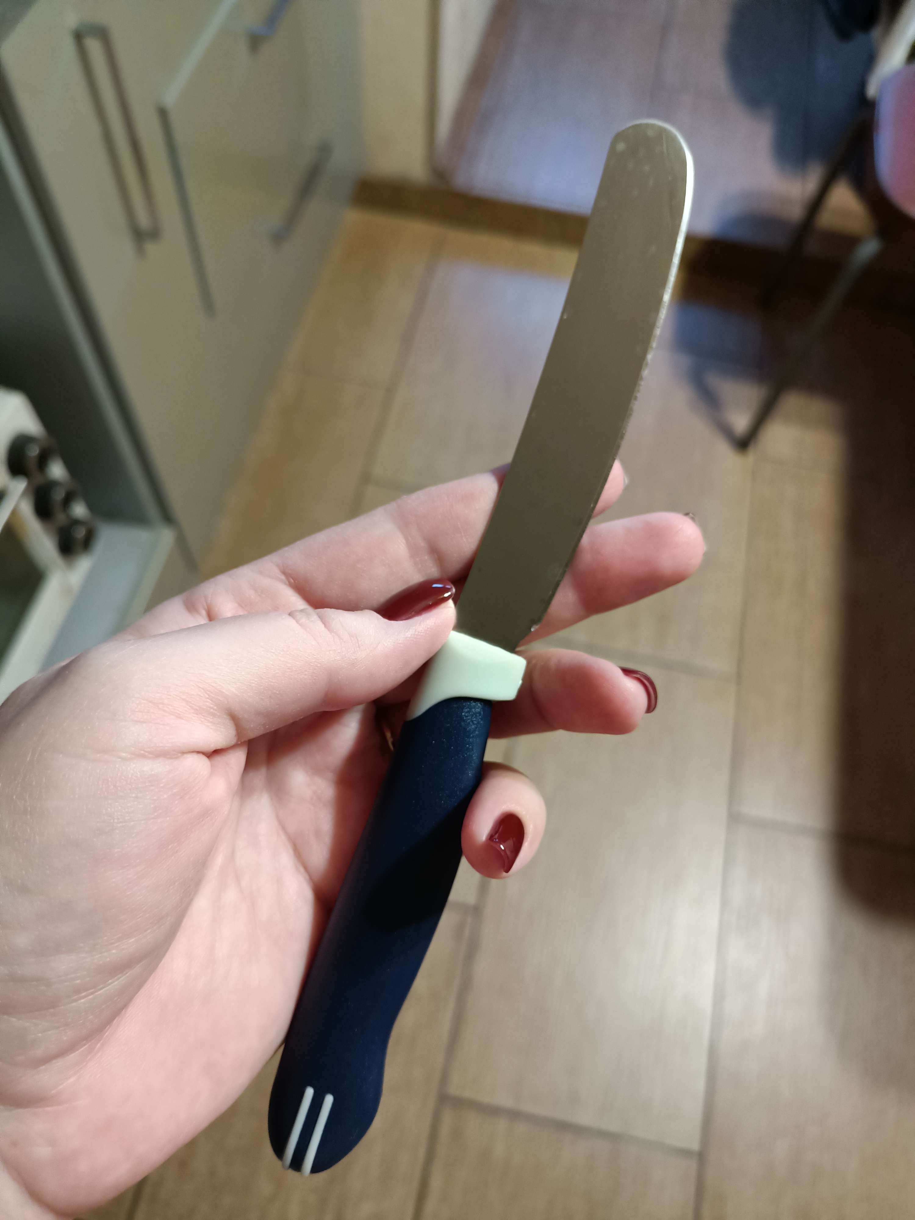 Фотография покупателя товара Нож для масла Доляна «Страйп», лезвие 7,5 см, цвет синий - Фото 1