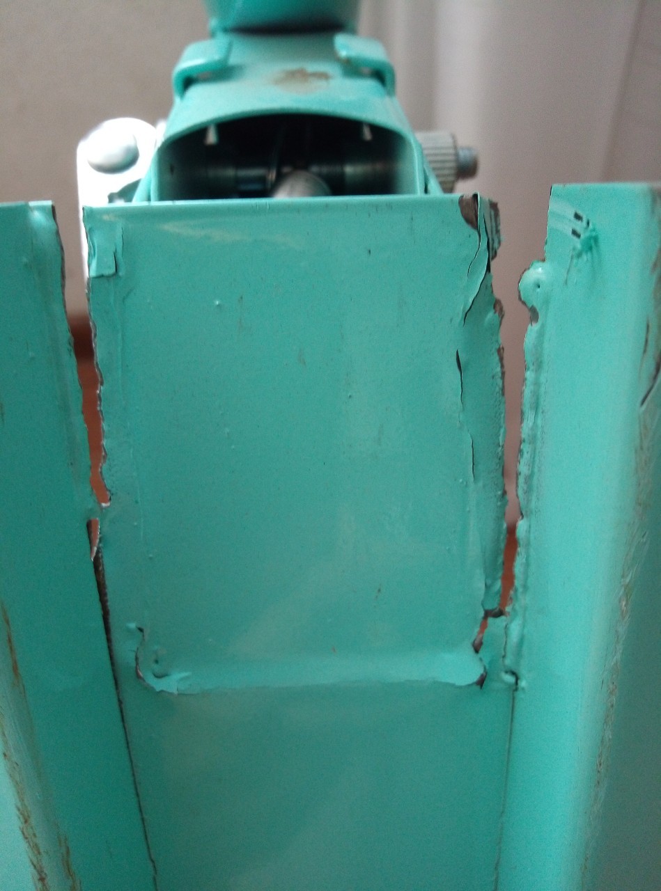 Фотография покупателя товара Самокат складной GRAFFITI, колёса световые PVC d=100 мм, цвет бирюзовый