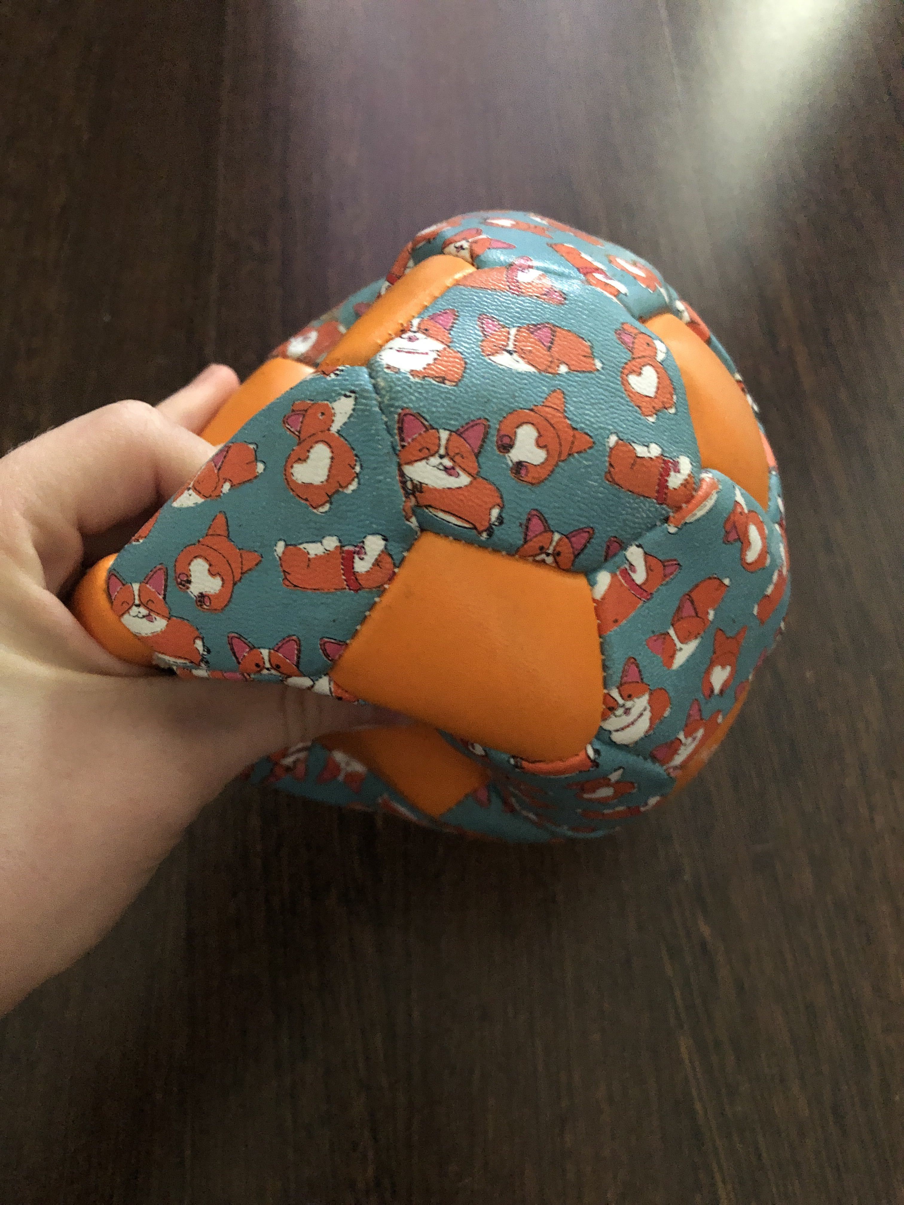 Фотография покупателя товара Мяч футбольный ONLYTOP «Лисёнок», ПВХ, машинная сшивка, 32 панели, размер 2, 100 г - Фото 3