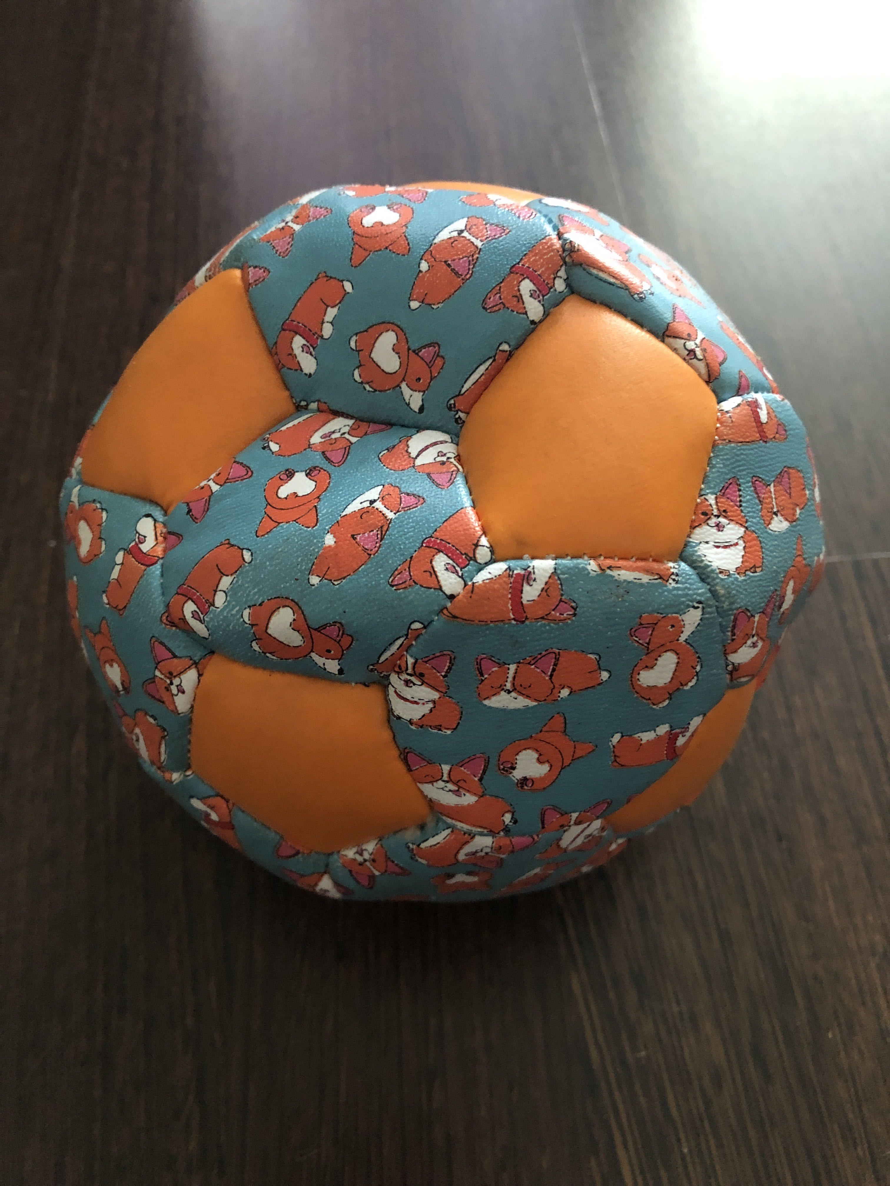 Фотография покупателя товара Мяч футбольный ONLYTOP «Лисёнок», ПВХ, машинная сшивка, 32 панели, размер 2, 100 г - Фото 4