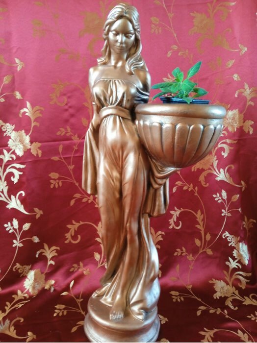 Фотография покупателя товара Фигура с кашпо «Девушка в платье», 40×30×88 см, 1.2 л, гипс, цвет бронзовый - Фото 11