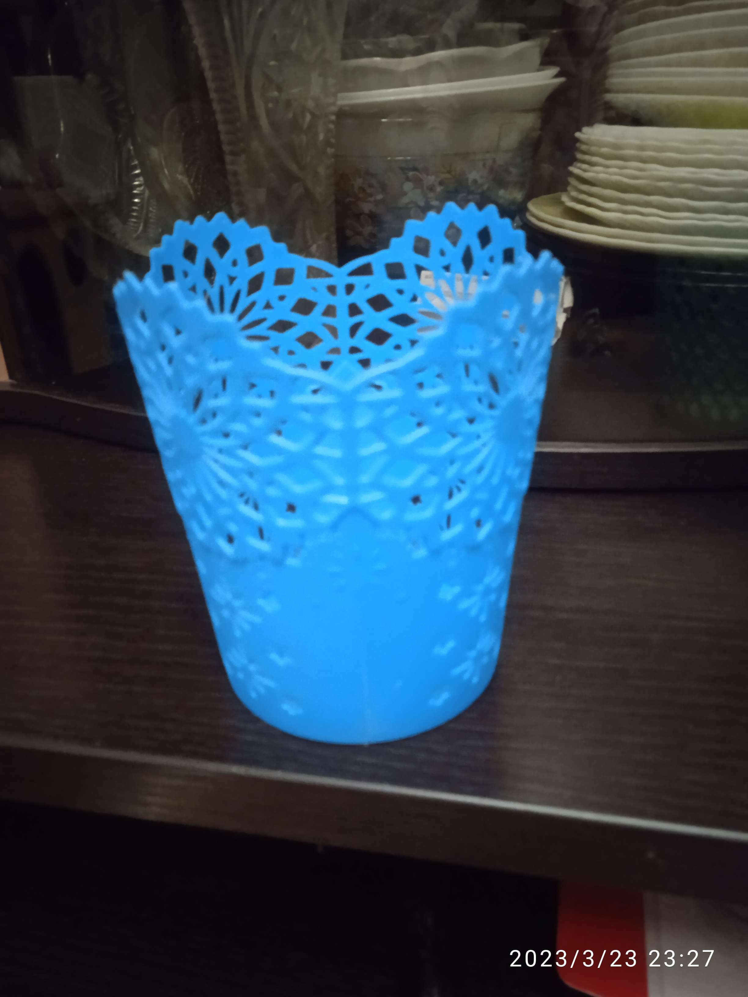 Фотография покупателя товара Корзинка пластиковая для хранения «Изморозь», 10×10×12 см, цвет МИКС