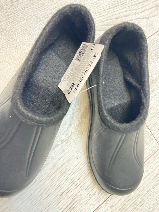 Фотография покупателя товара Галоши женские утеплённые ЭВА, цвет чёрный, размер 38 - Фото 3