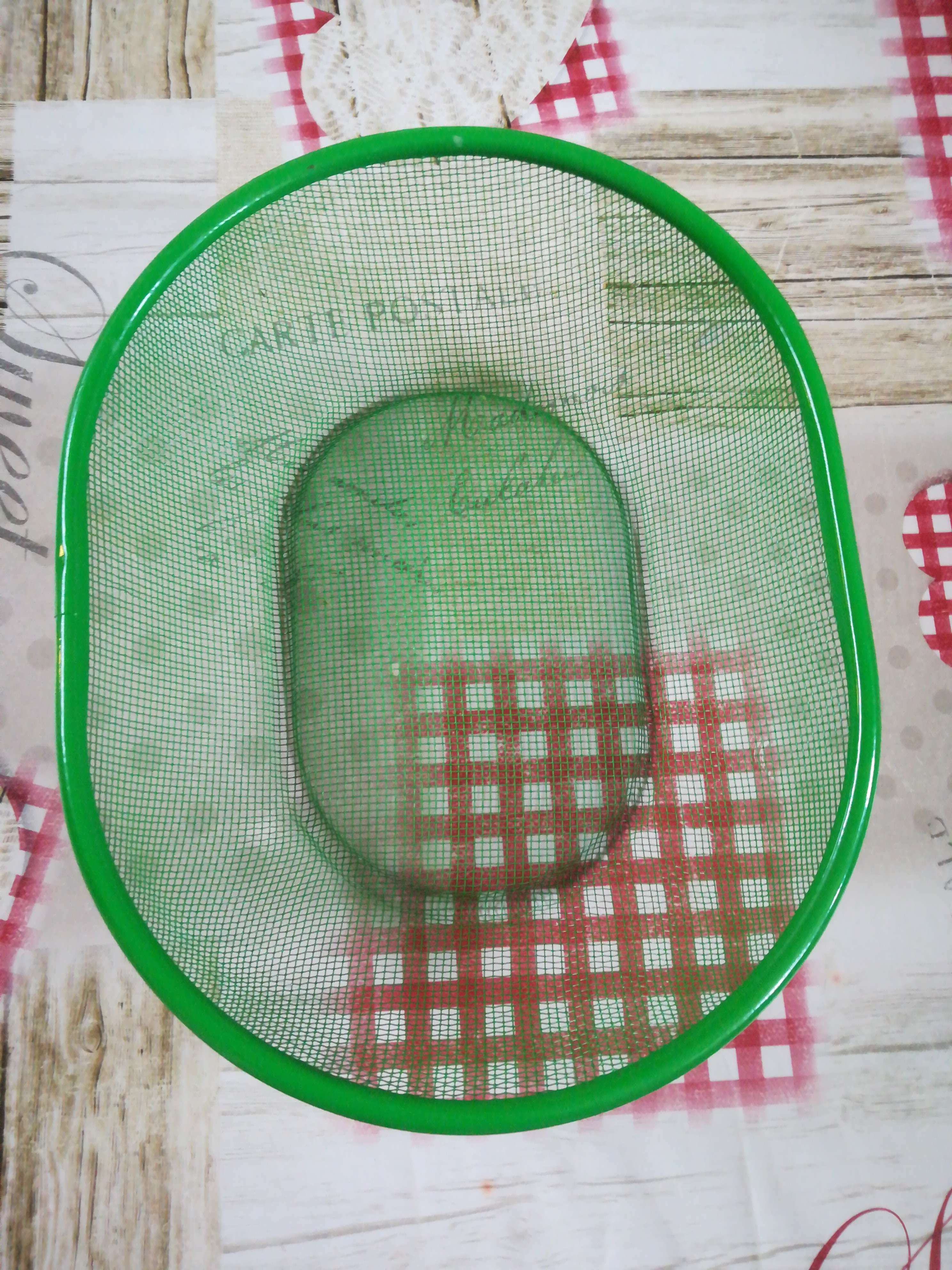 Фотография покупателя товара Крышка - сито Доляна «2 в 1», 26×20 см, зелёная - Фото 2