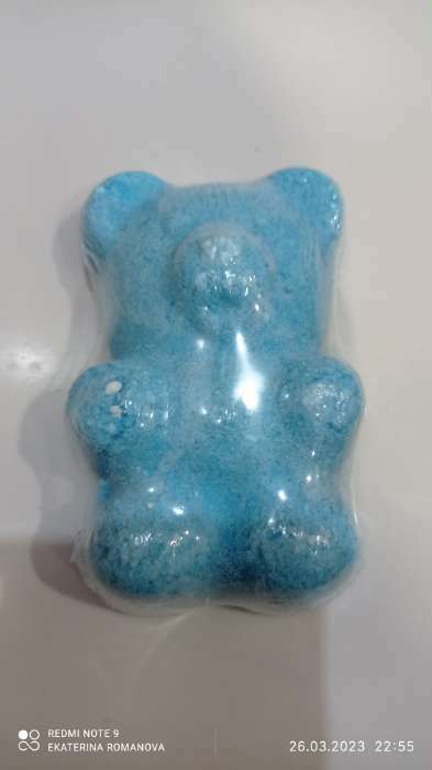 Фотография покупателя товара Бомбочка для ванны "Медвежонок" с ароматом яблока, голубая, 80 г