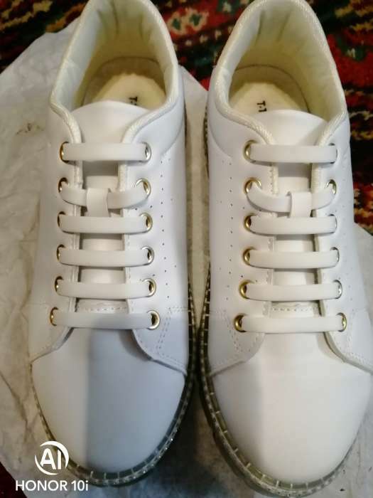 Фотография покупателя товара Набор шнурков для обуви, 6 шт, силиконовые, плоские, 13 мм, 9 см, цвет белый