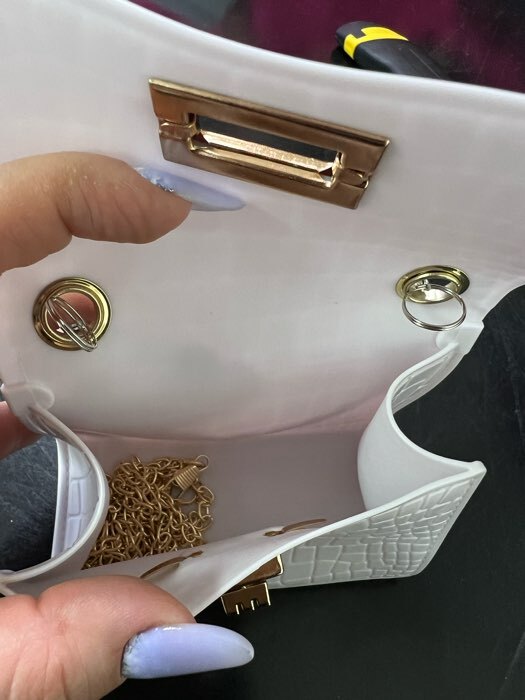 Фотография покупателя товара Сумка-мессенджер детская, цвет белый - Фото 2